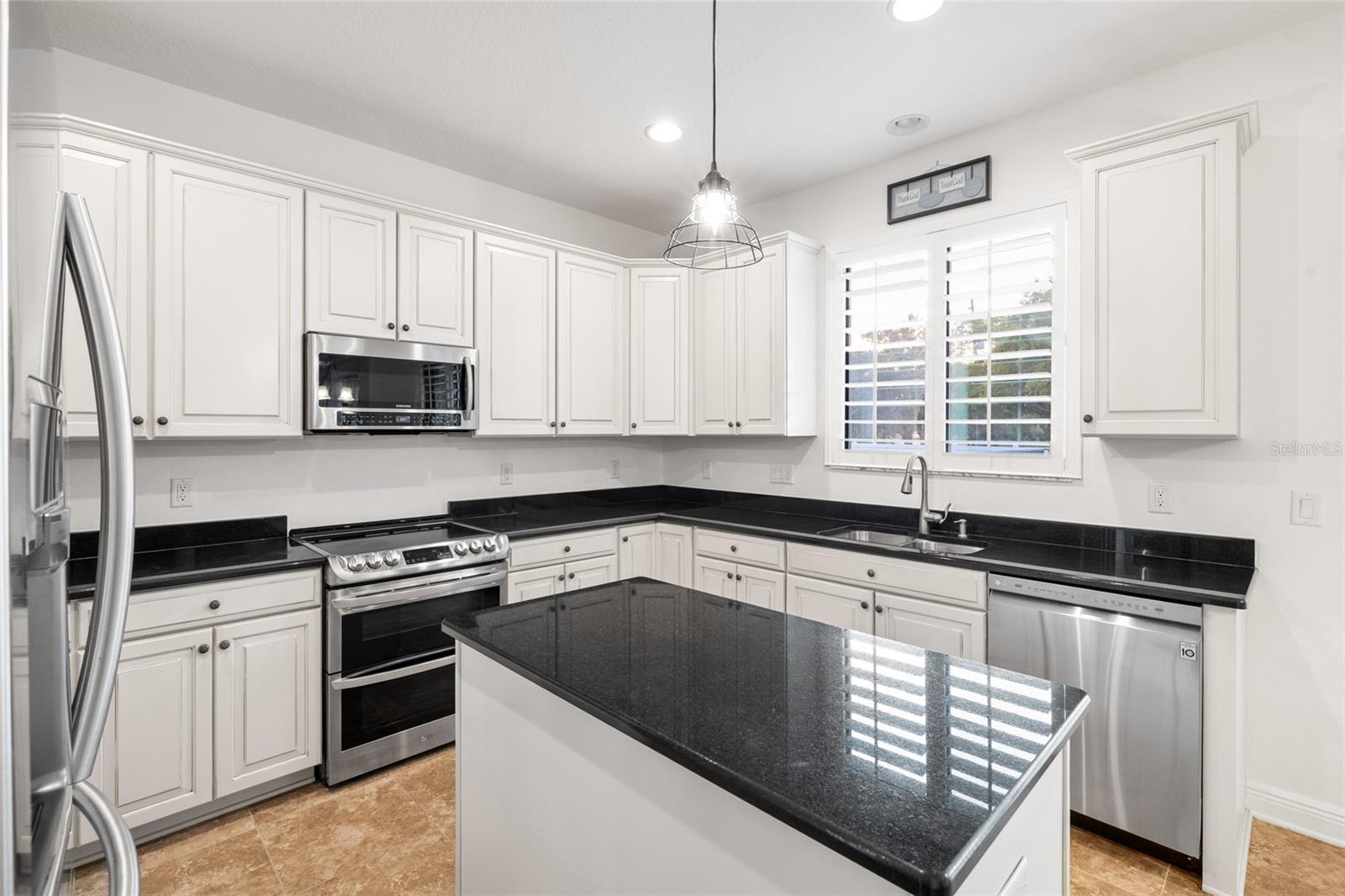 HERITAGE RESERVE - Residential