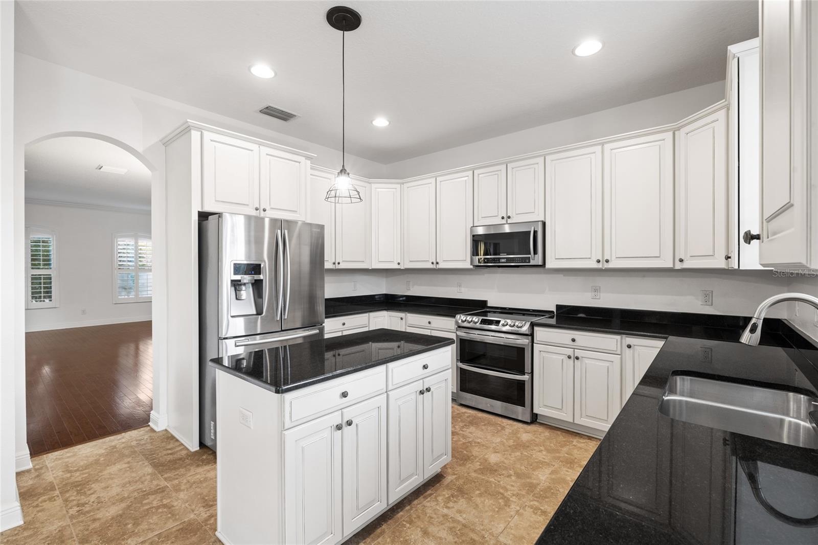 HERITAGE RESERVE - Residential