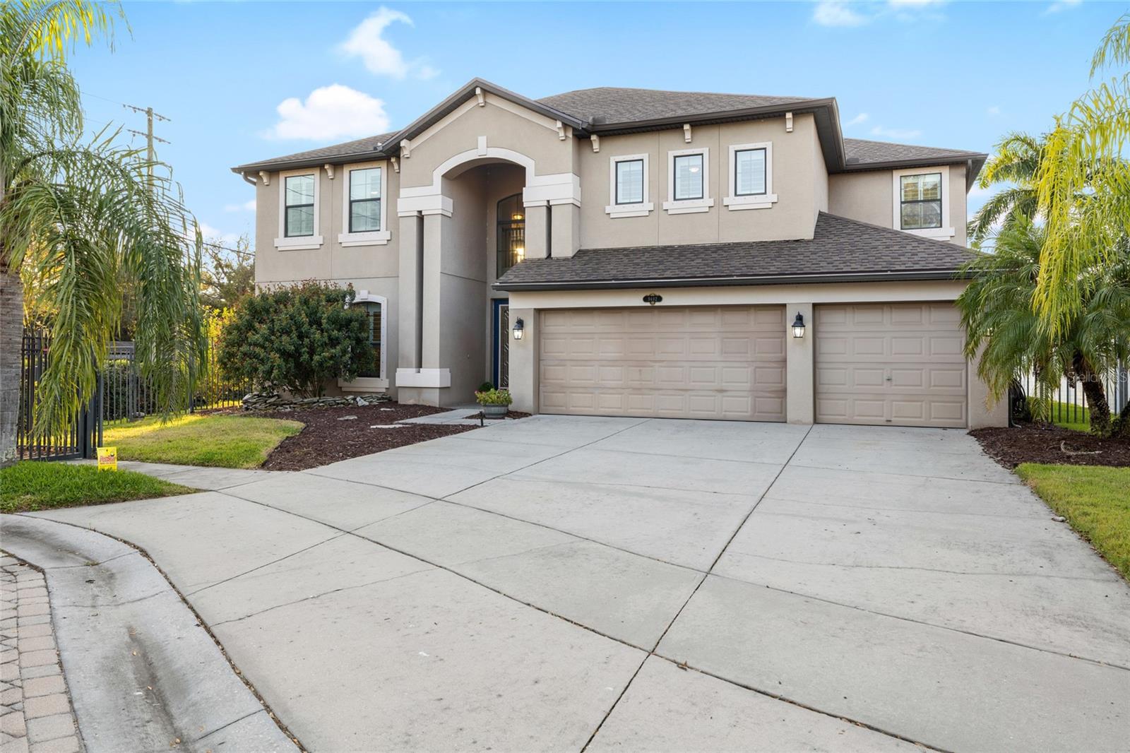 HERITAGE RESERVE - Residential