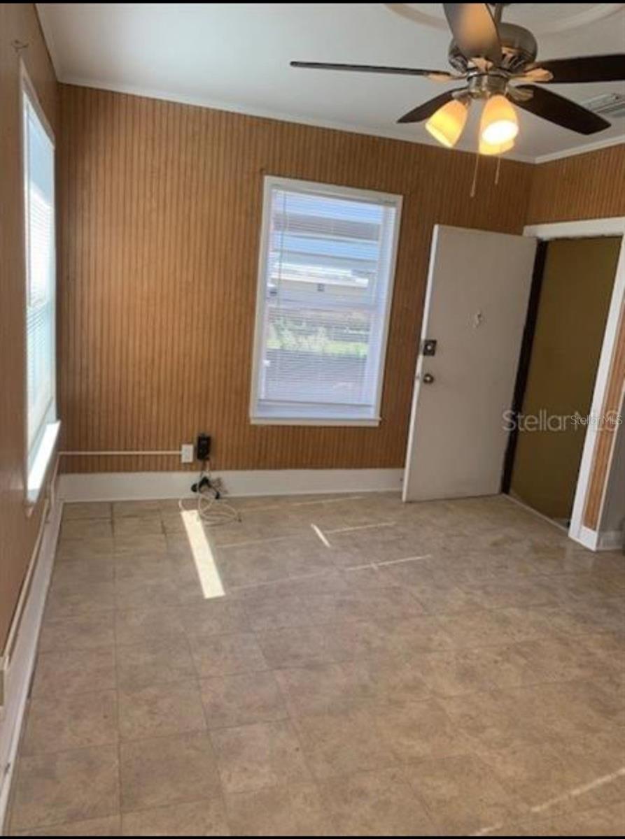 POWELLS ADD - Residential Lease