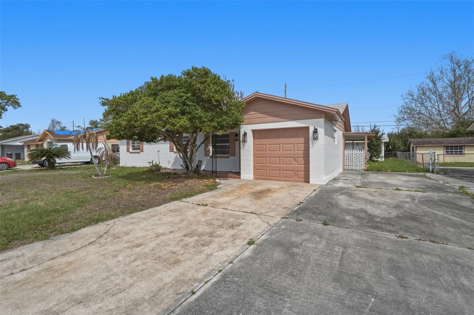 ENGLEWOOD PARK - Residential