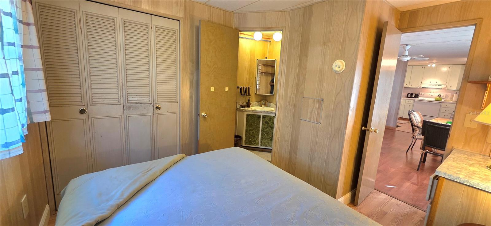 UNREC SUB OF TRACTS 5 & 12 OF ZEPHYRHILLS COLONY - Residential