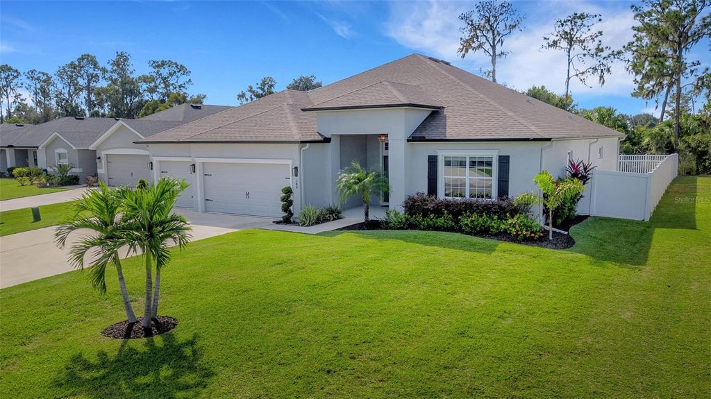 Photo of 149 St Thomas Drive, Mulberry, FL 33860 (MLS # L4958513)