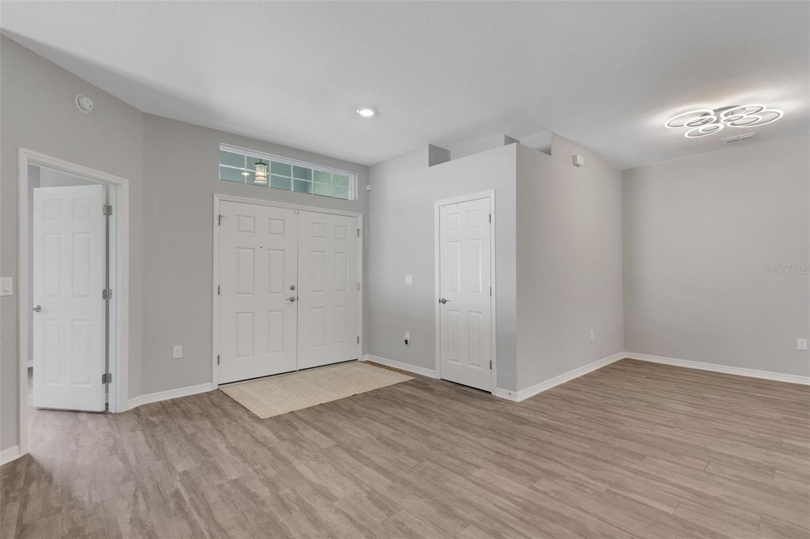 BRIDGEPORT LAKES PH 1 - Residential