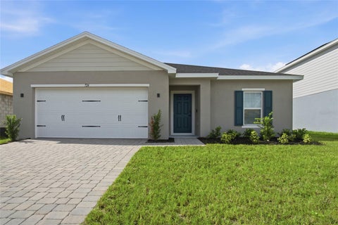 Photo of 724 Cantaberry Drive, Dundee, FL 33838 (MLS # O6438399)