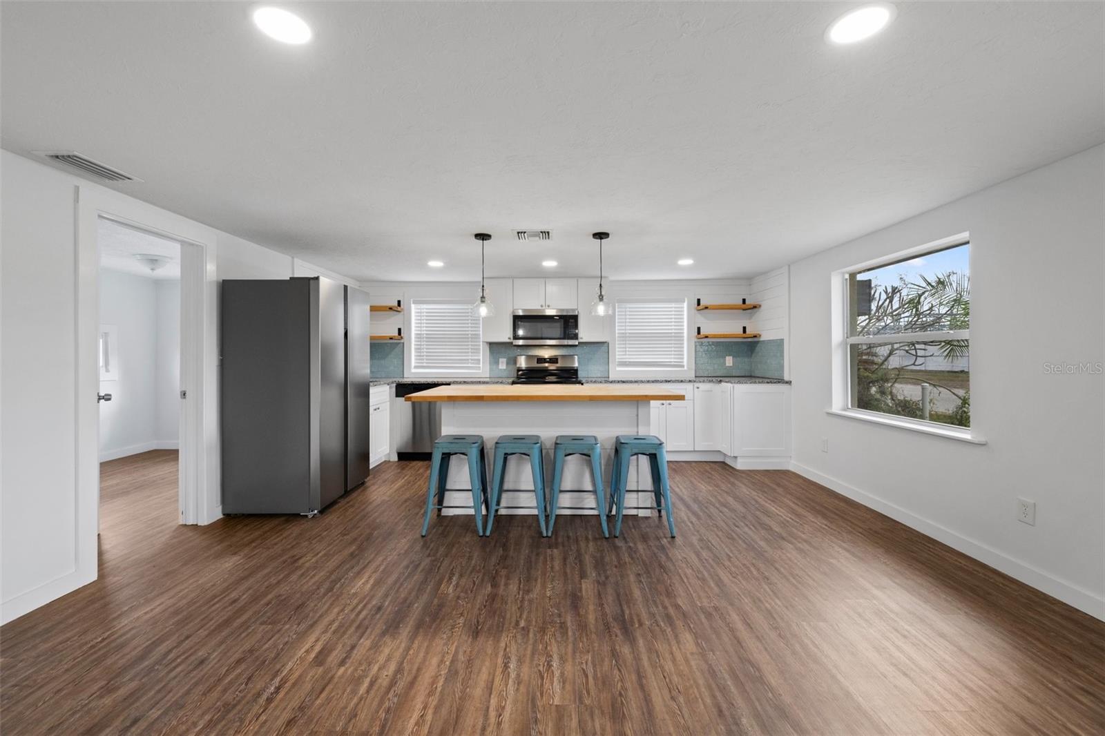 SAGAMORE ESTATES - Residential