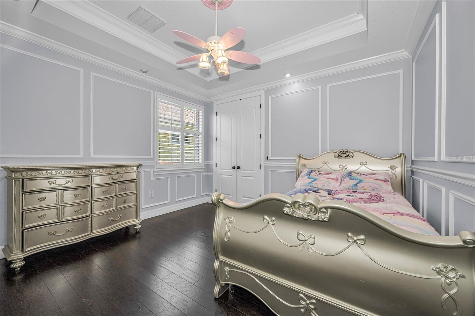 CHAMPIONS CLUB - Residential