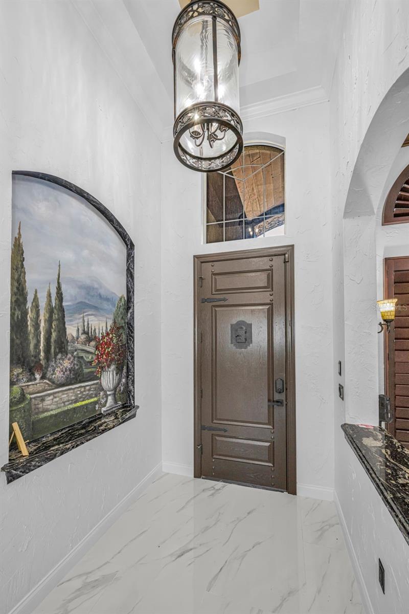 CHAMPIONS CLUB - Residential