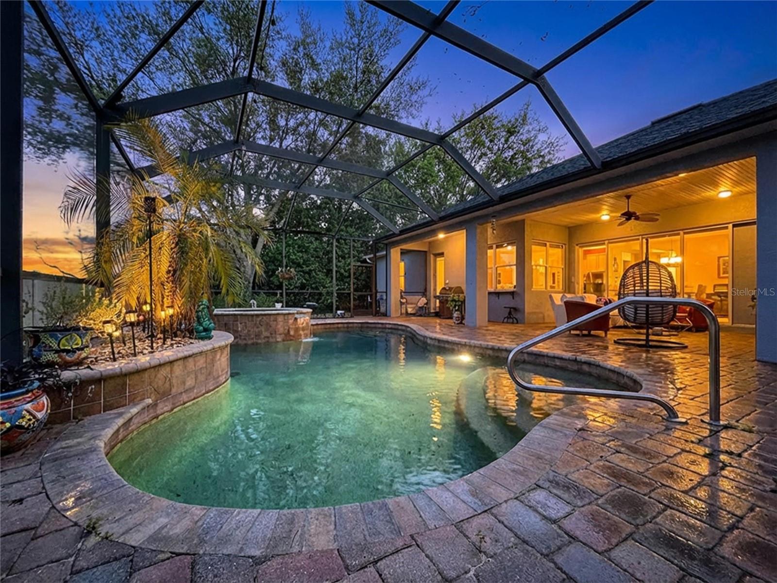 VINEYARDS - Residential