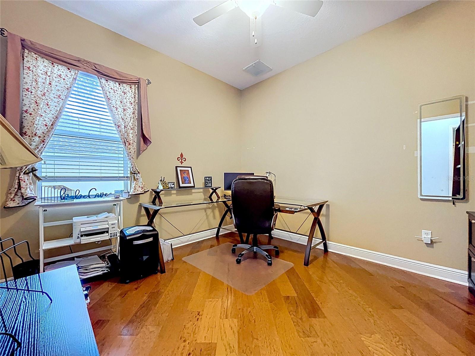 VINEYARDS - Residential