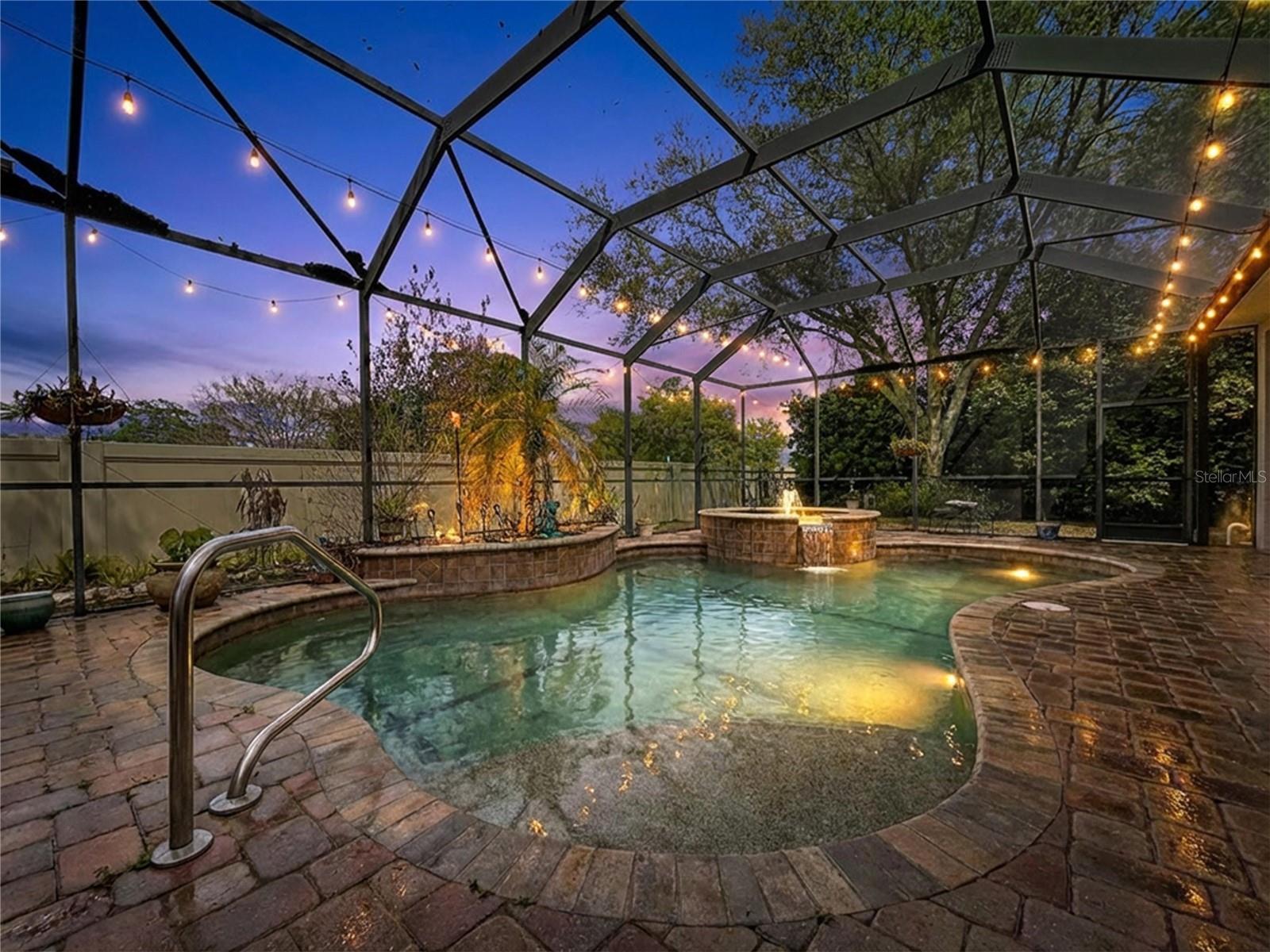 VINEYARDS - Residential