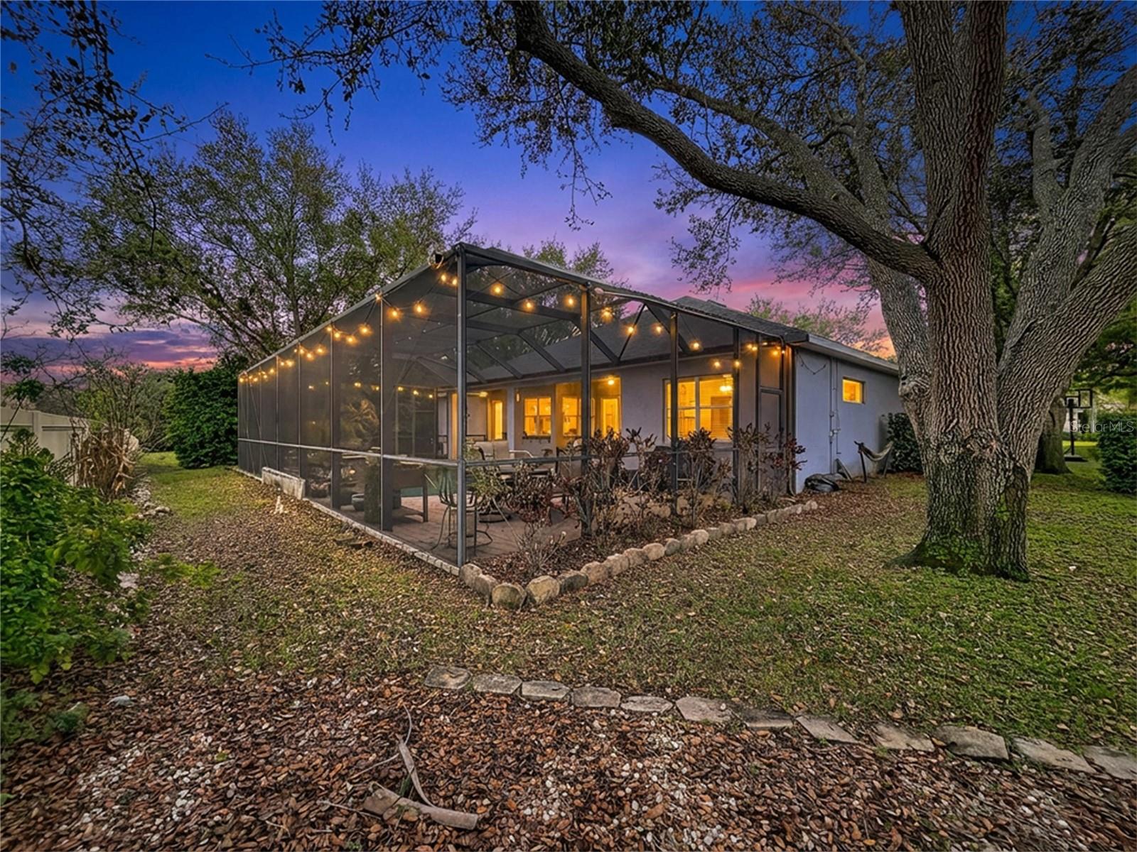 VINEYARDS - Residential