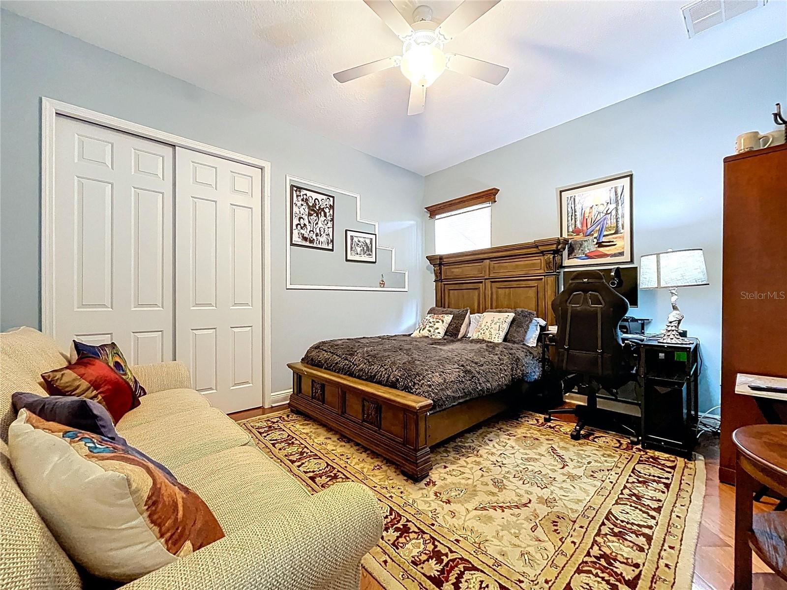 VINEYARDS - Residential