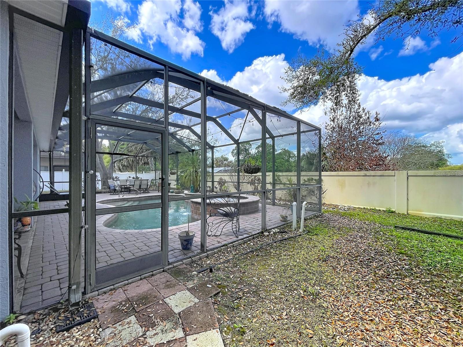 VINEYARDS - Residential