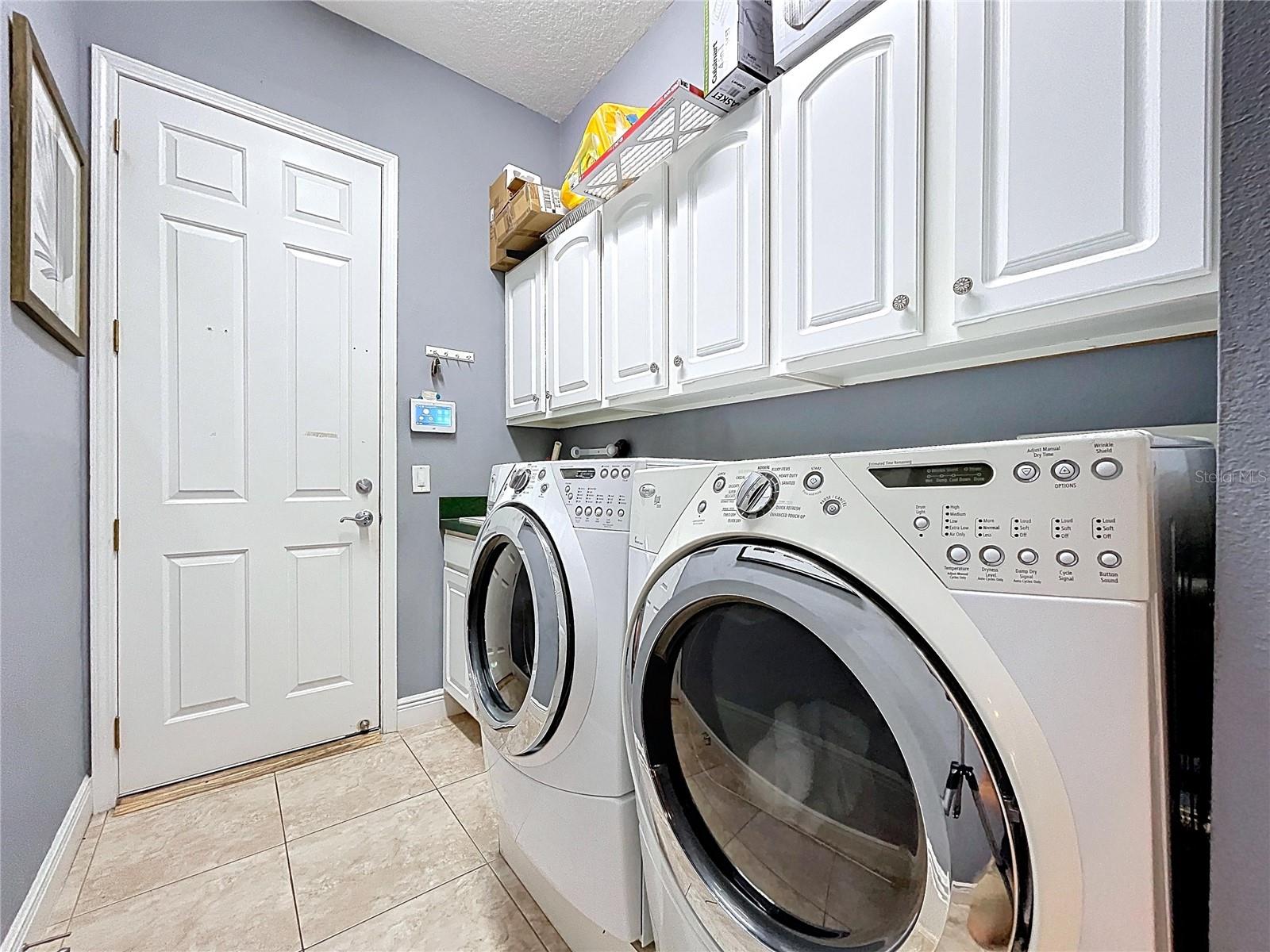 VINEYARDS - Residential