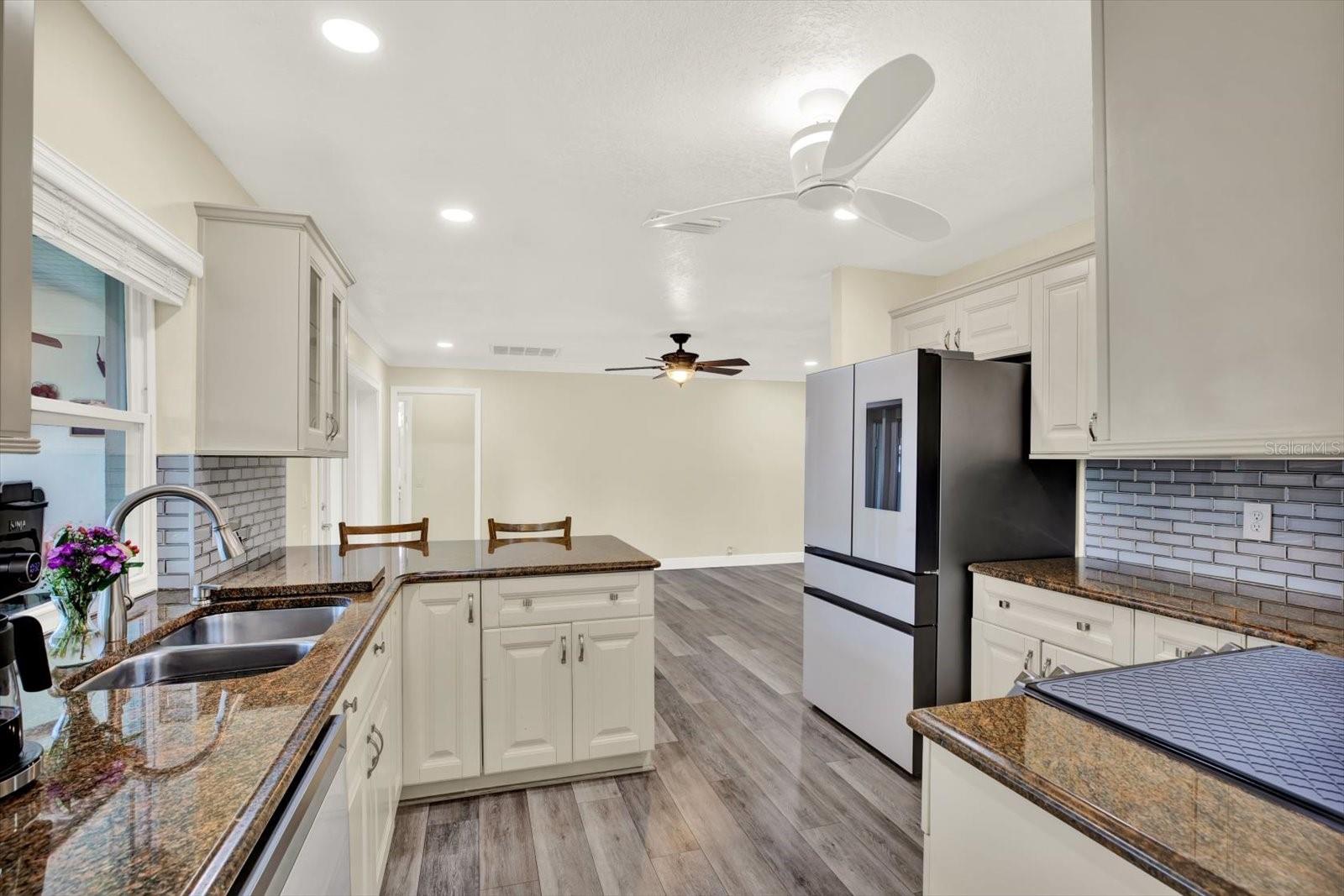 FAIRWAY SPRINGS - Residential