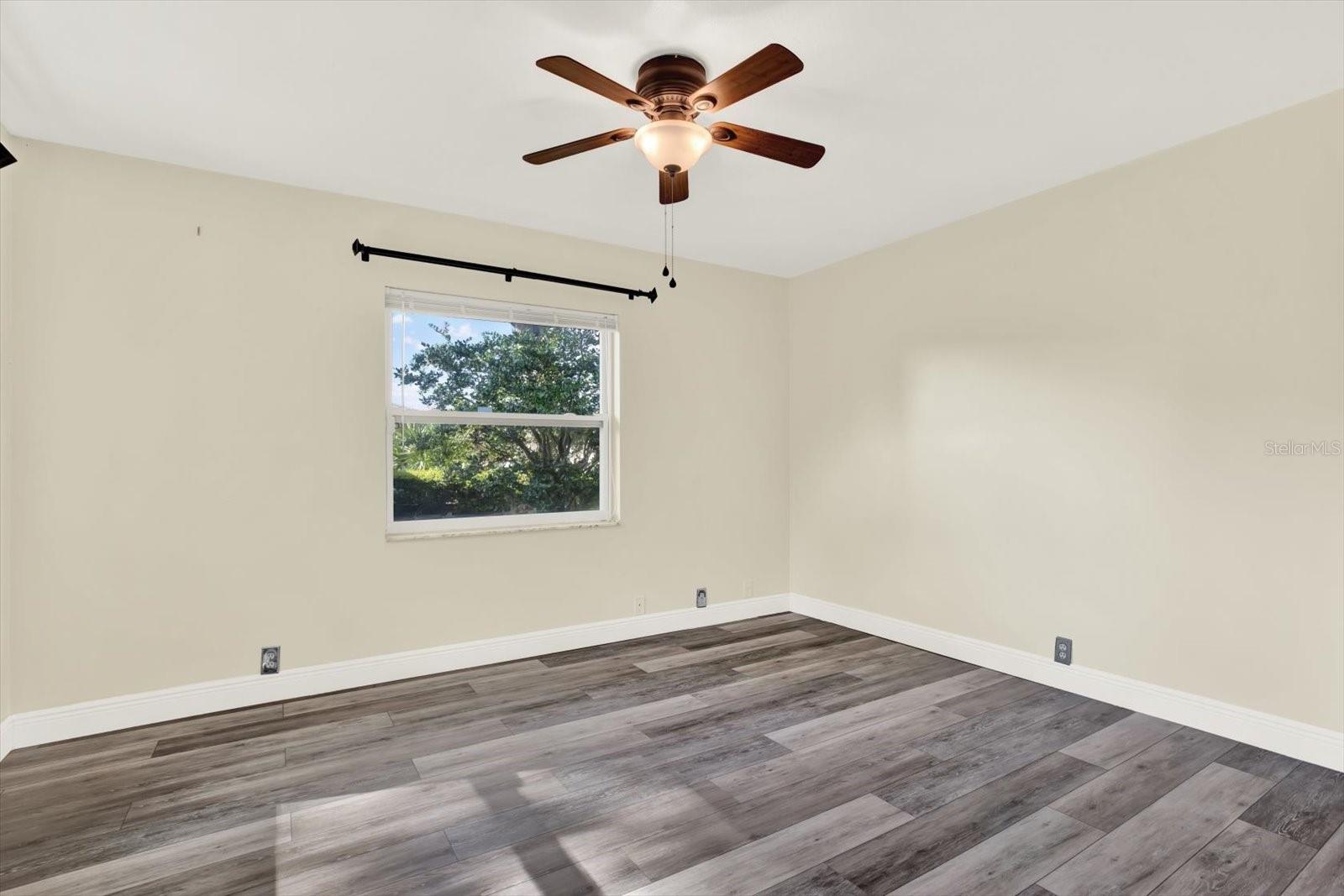 FAIRWAY SPRINGS - Residential