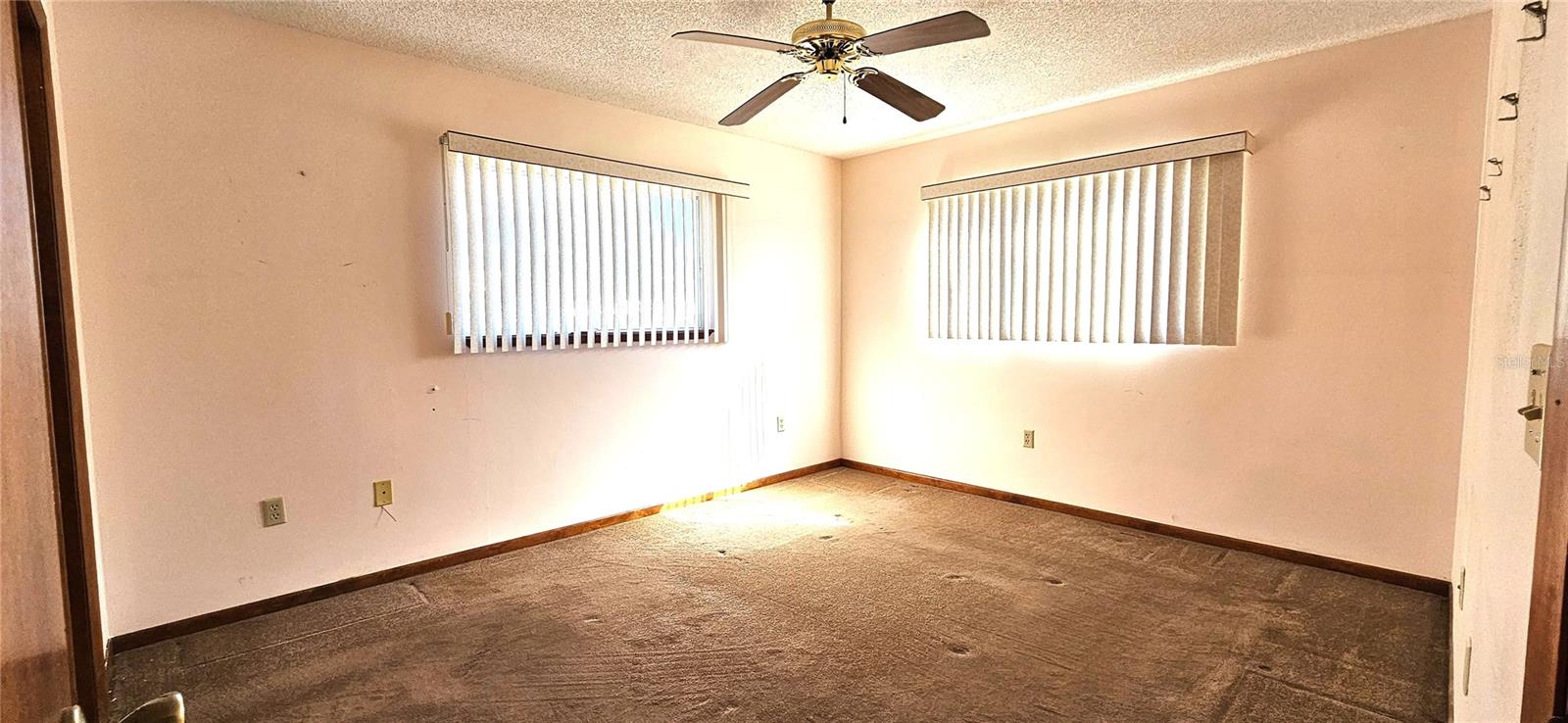 PALM CAY UN 02 & REPLAT/TRACT - Residential