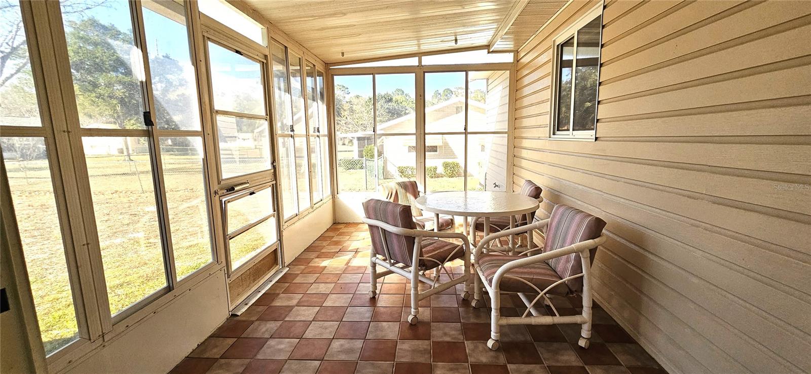 PALM CAY UN 02 & REPLAT/TRACT - Residential