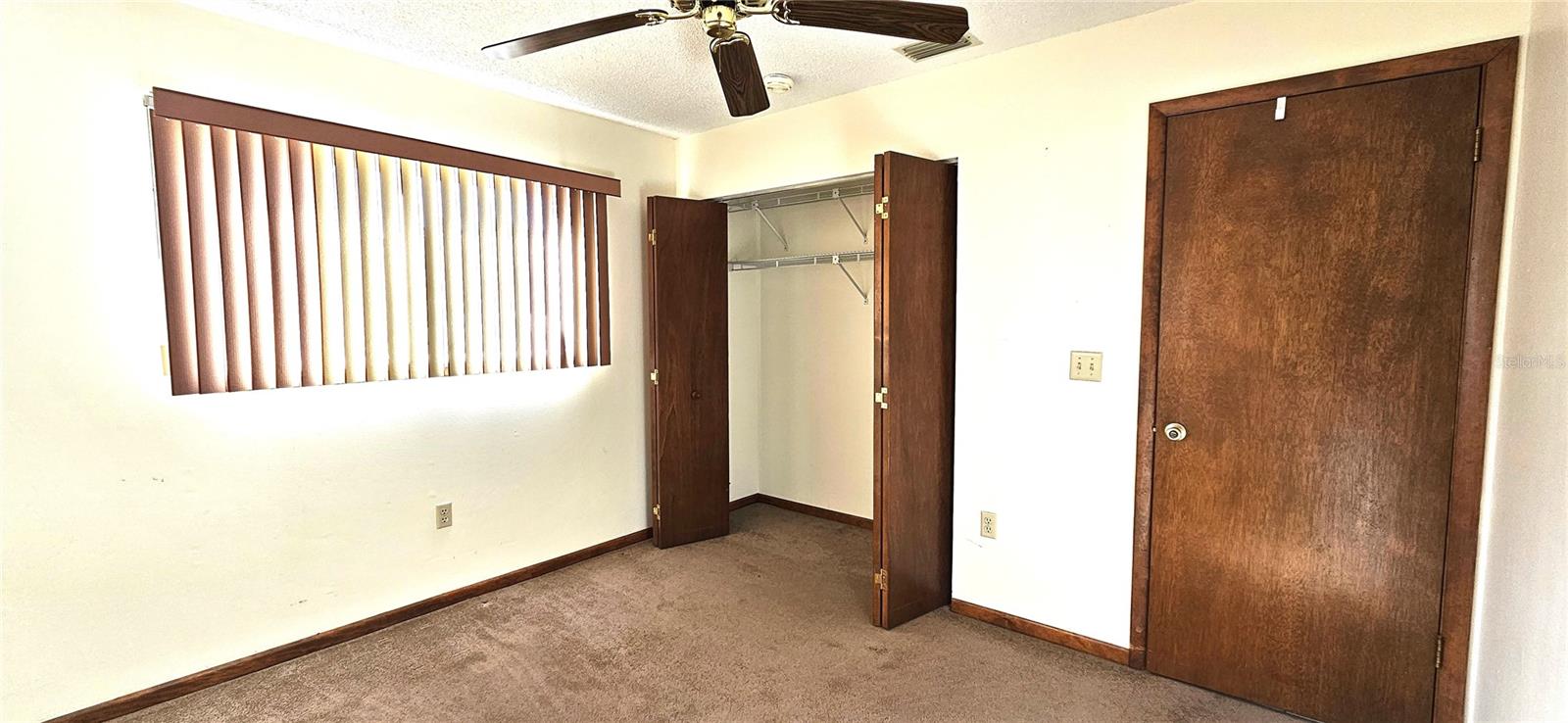 PALM CAY UN 02 & REPLAT/TRACT - Residential