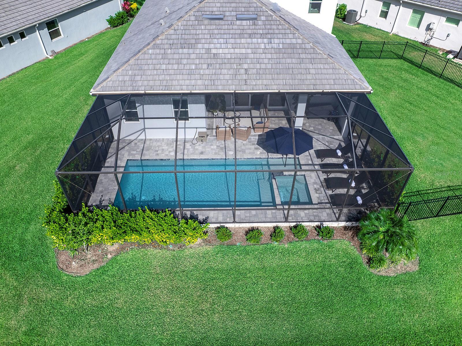 WATERCOLOR PLACE - Residential