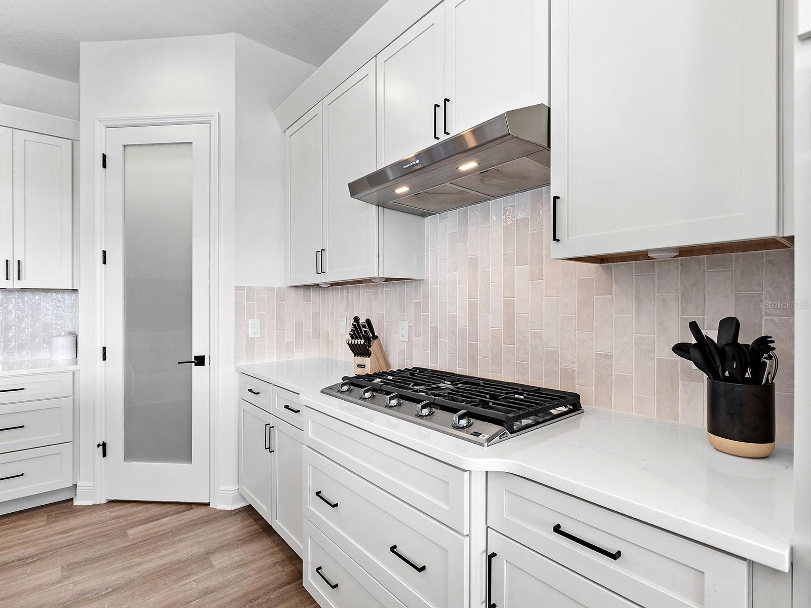 WATERCOLOR PLACE - Residential