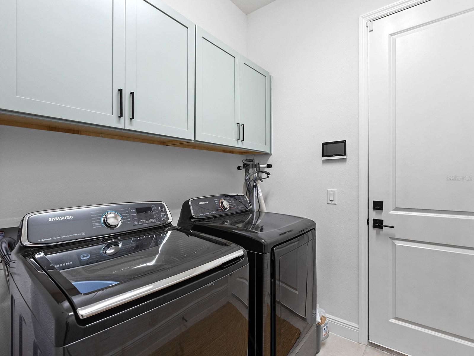 WATERCOLOR PLACE - Residential