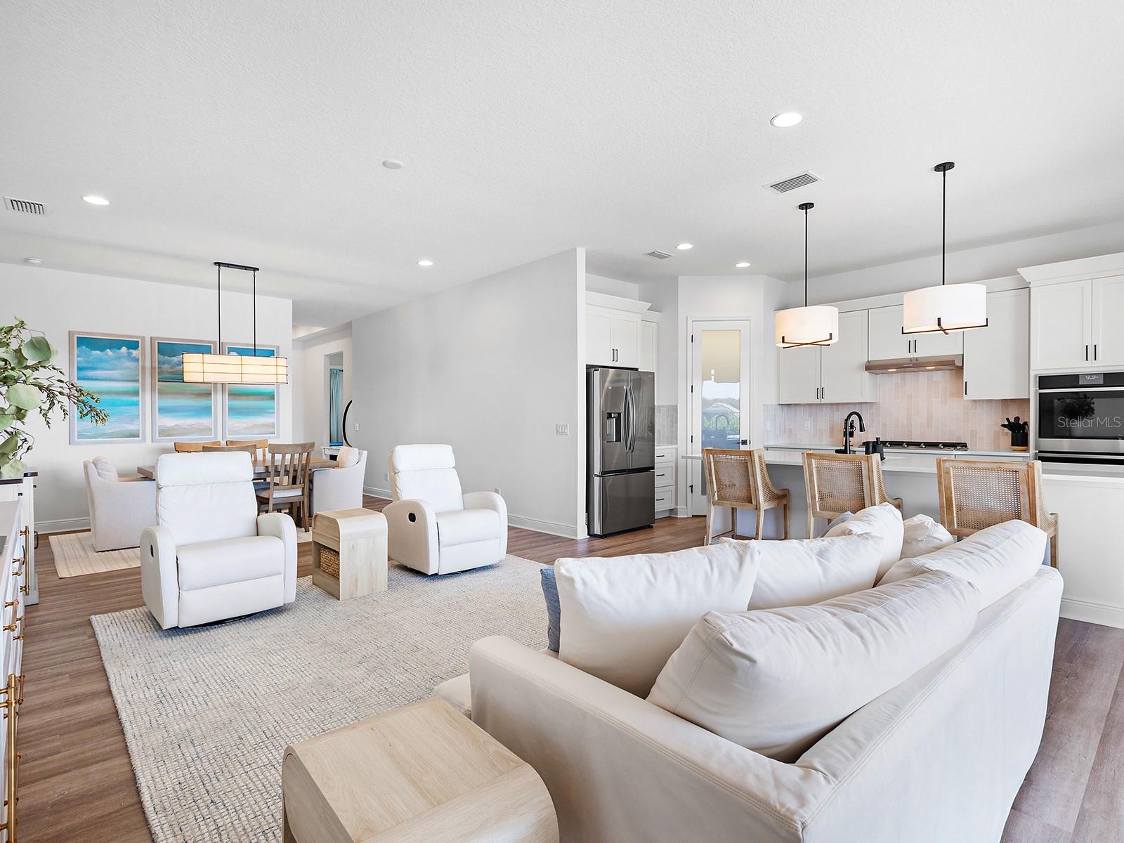 WATERCOLOR PLACE - Residential