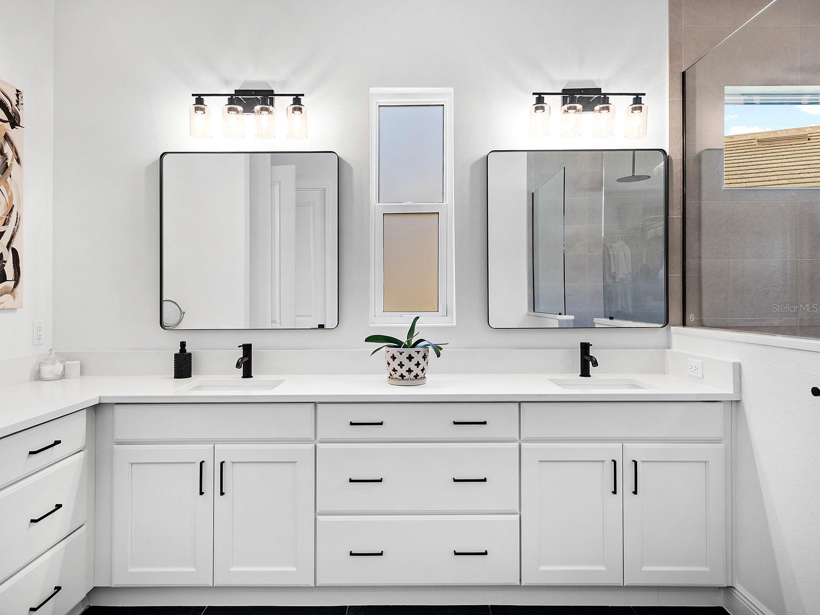 WATERCOLOR PLACE - Residential