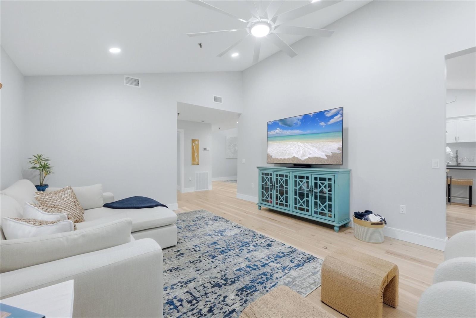 2141 HARBOURSIDE DRIVE 1203