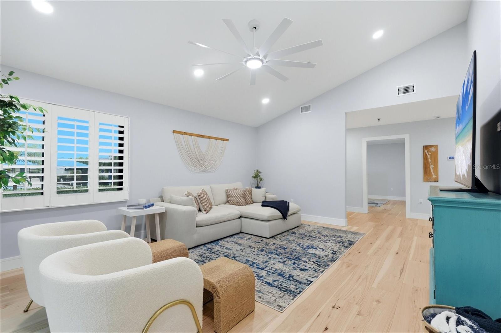 2141 HARBOURSIDE DRIVE 1203