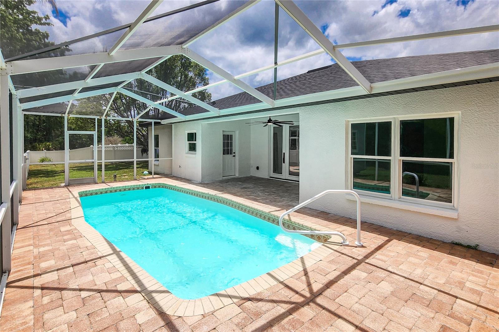 QUAIL WOODS - Residential