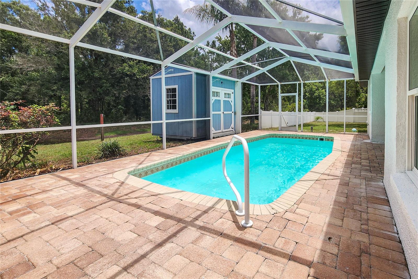 QUAIL WOODS - Residential