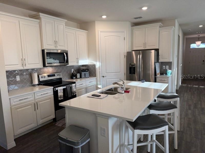 17718 BLAZING STAR CIRCLE