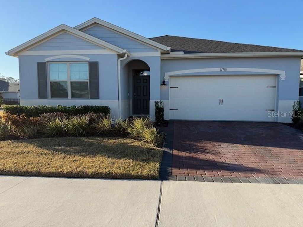 Photo of 17718 Blazing Star Circle, Clermont, FL 34714 (MLS # G5107890)