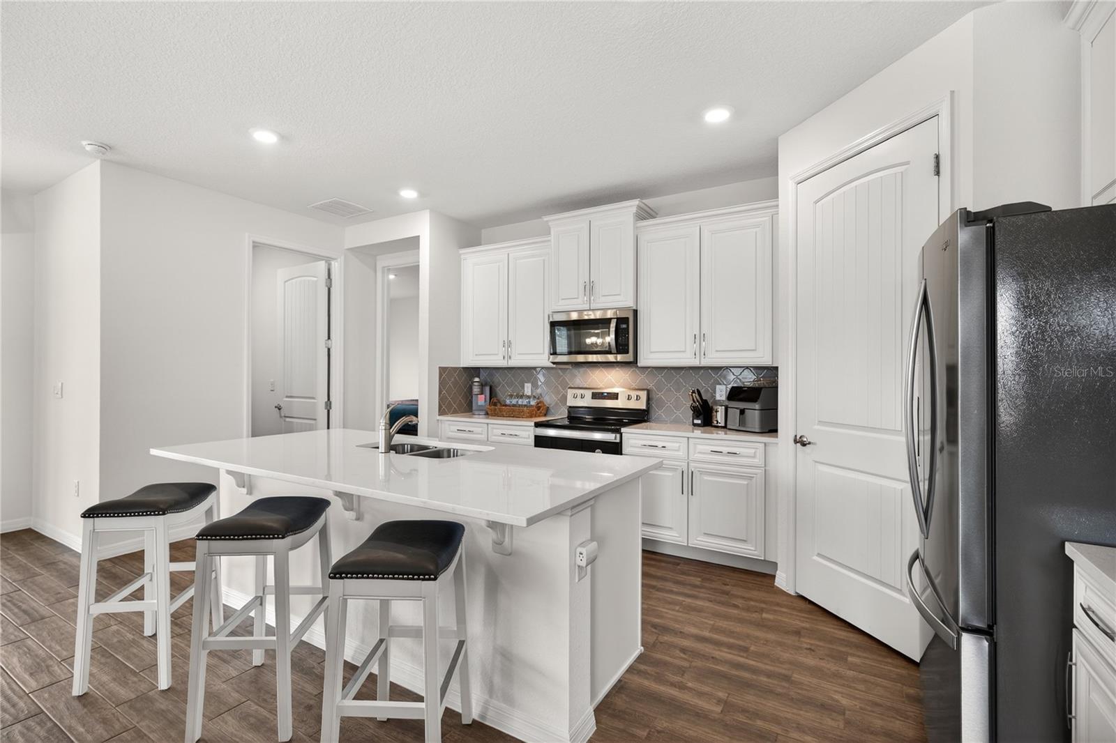 17718 BLAZING STAR CIRCLE