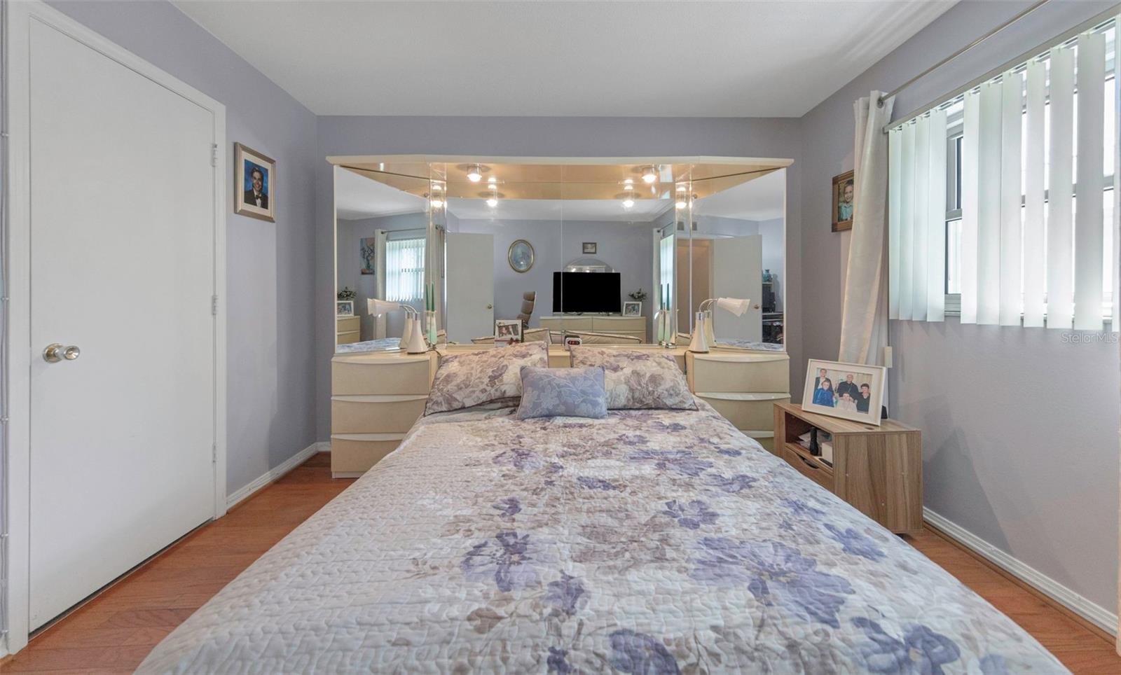 LES CHATEAUX CONDO - Residential