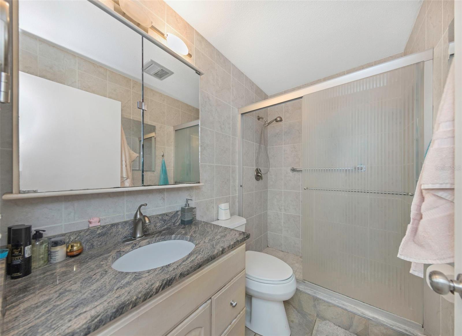 LES CHATEAUX CONDO - Residential