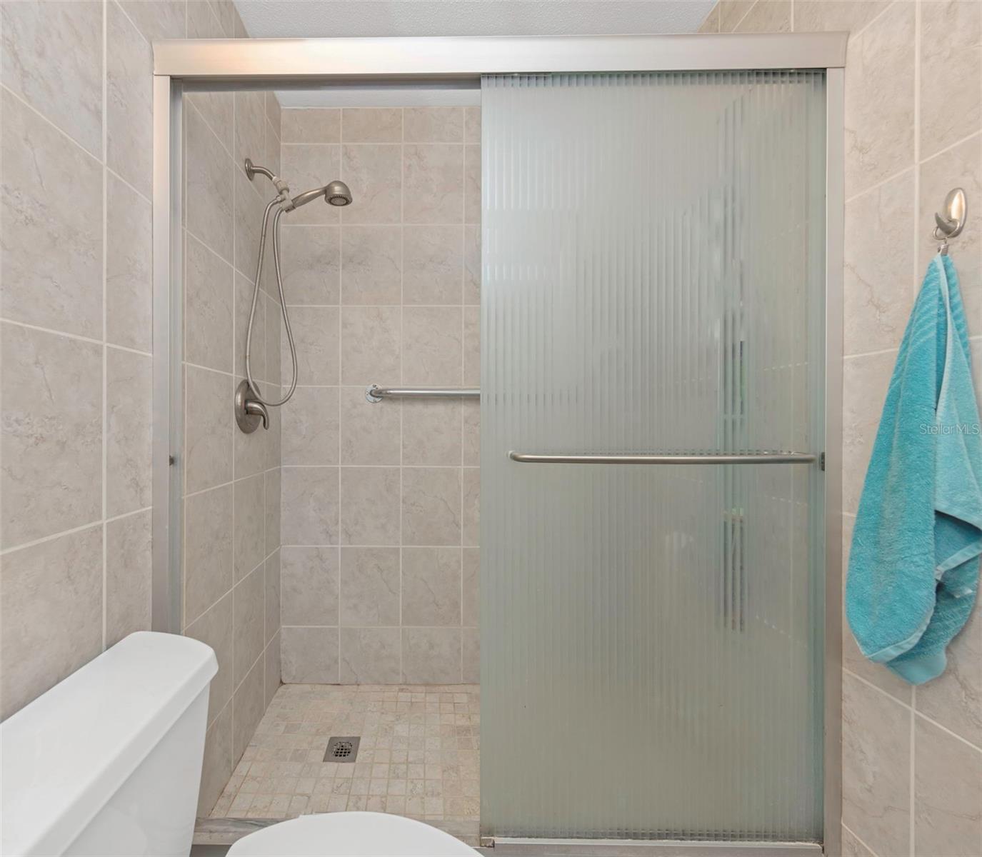 LES CHATEAUX CONDO - Residential