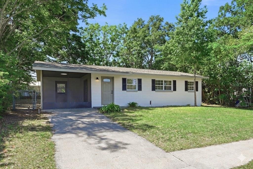 LEESBURG WOODLAND PARK - Residential