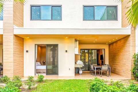 Photo of 7478 Brooklyn Drive, Kissimmee, FL 34747 (MLS # O6378943)