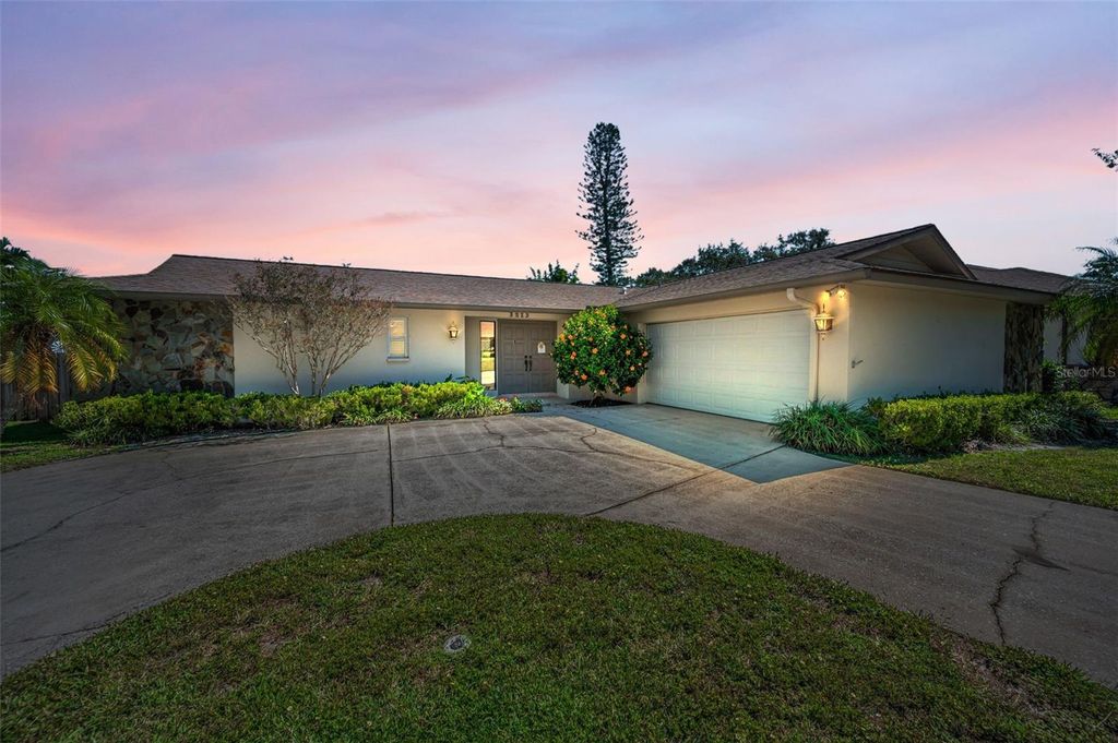 Photo of 3213 Sandy Ridge Drive, Clearwater, FL 33761 (MLS # TB8438709)