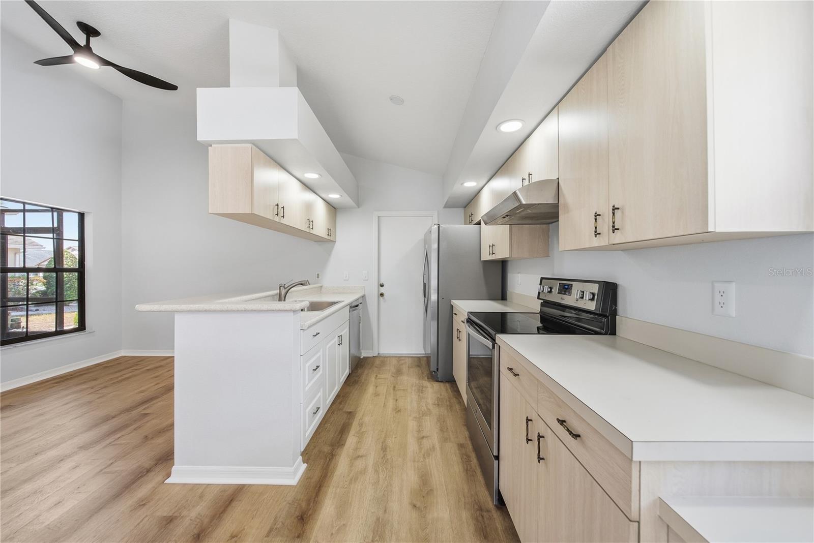 SUN CITY CENTER UNIT 49 - Residential