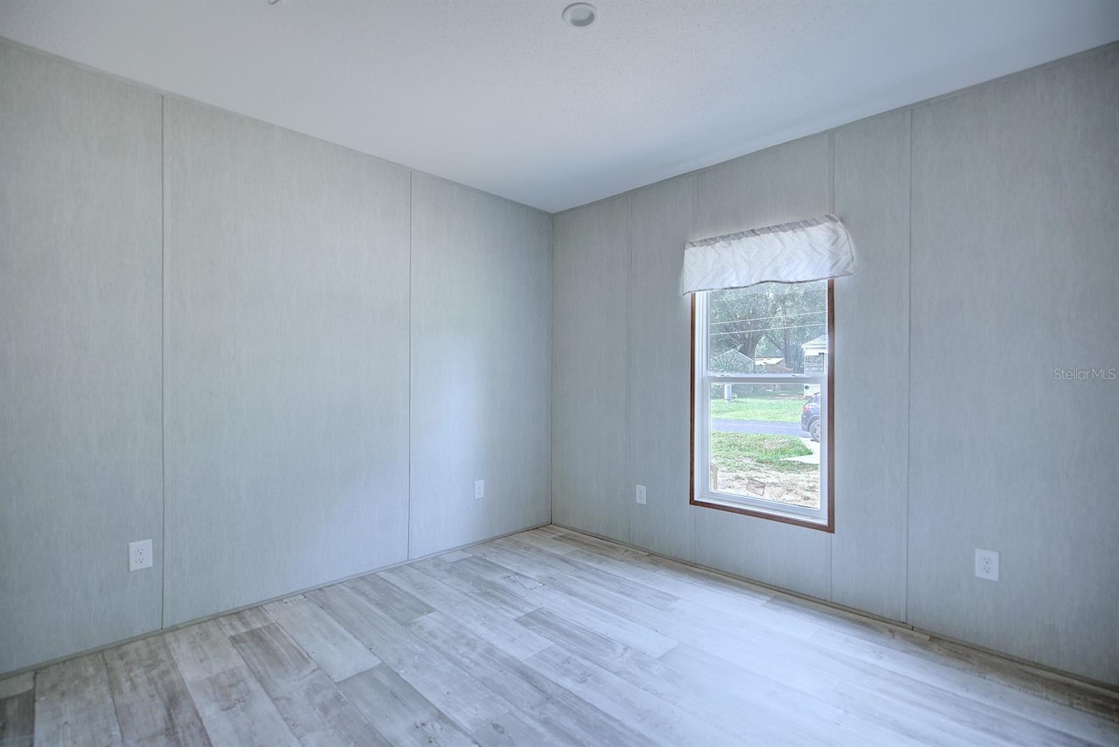 CONCORDIA PARK 01 - Residential Lease