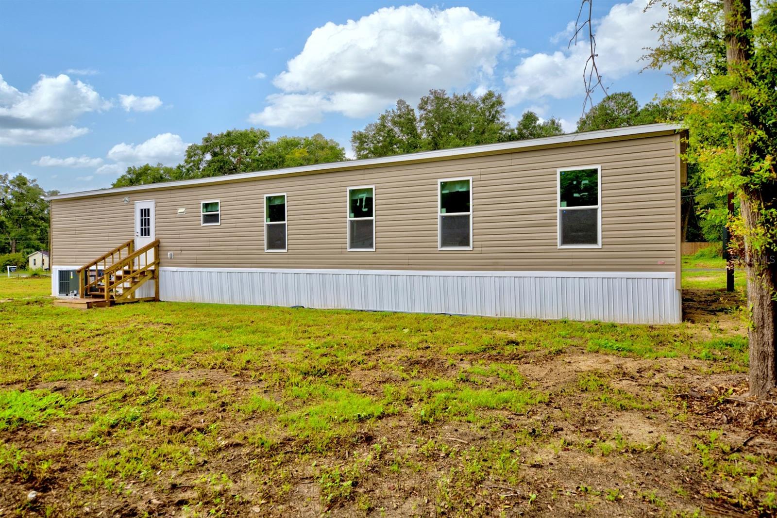 CONCORDIA PARK 01 - Residential Lease