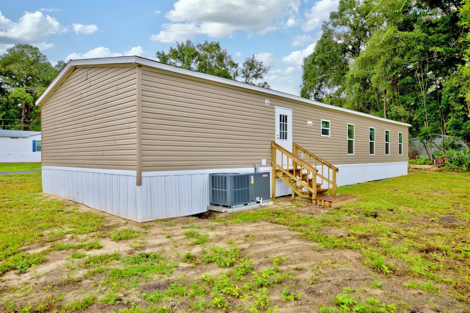 CONCORDIA PARK 01 - Residential Lease