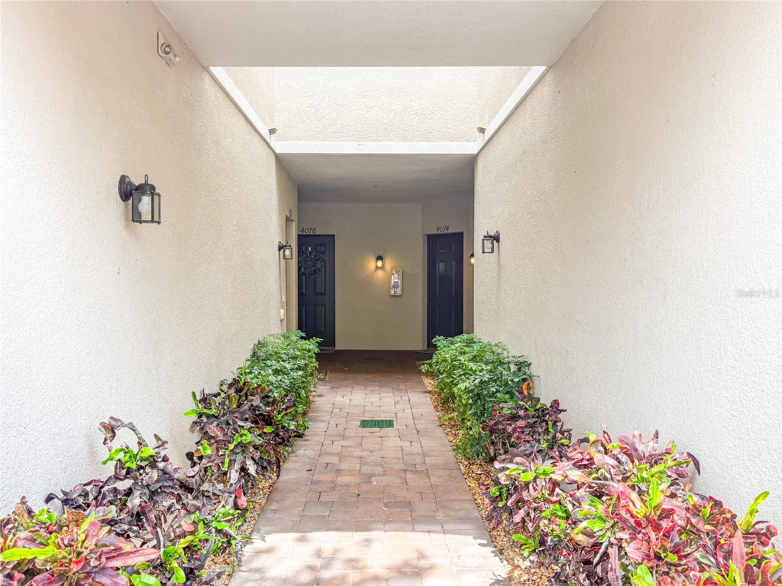 PALMA SOLA TRACE - Residential
