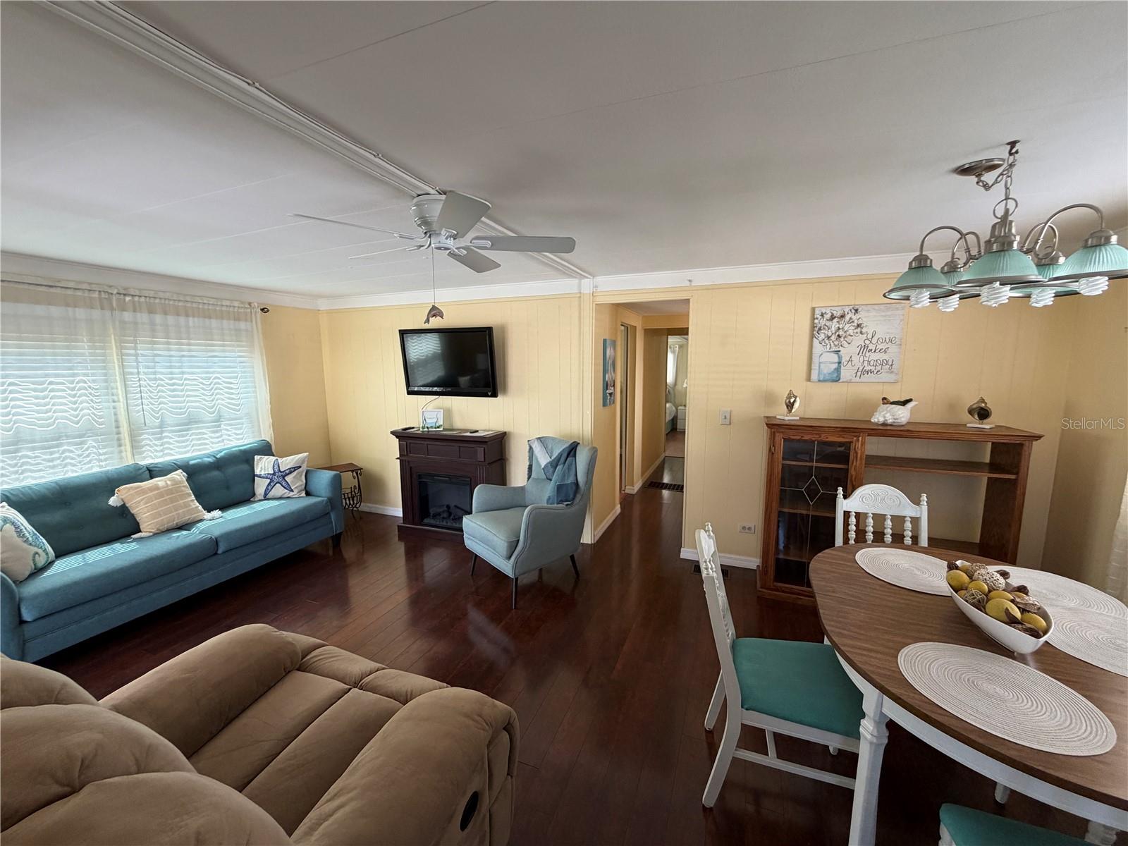 PALM HILL MOBILE HOME PARK UNREC - Residential