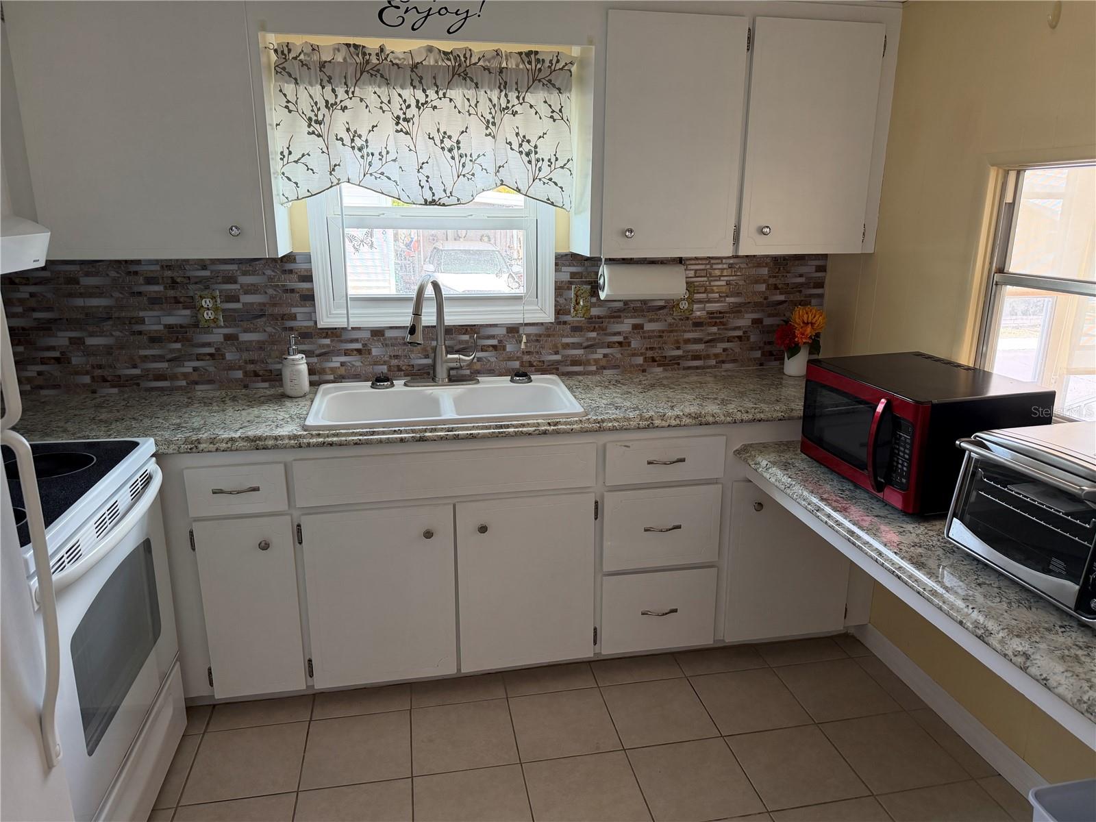 PALM HILL MOBILE HOME PARK UNREC - Residential