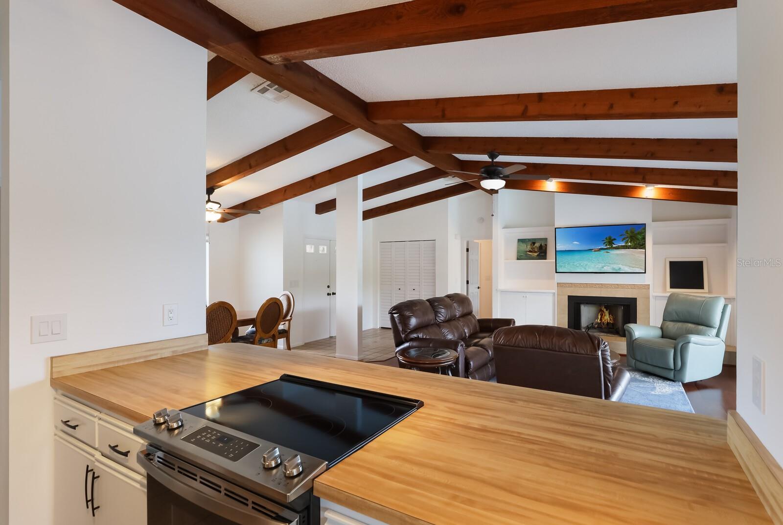 PHILLIPPI GARDENS 08 - Residential Lease